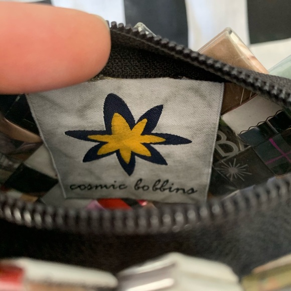 Upcylcled “wrapper” Purse - Picture 4 of 6